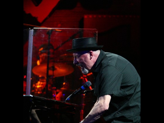 Bob Andrews. Photo by Jef Jaisun.